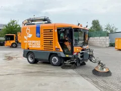 Elektro-Kehrmaschine im Test