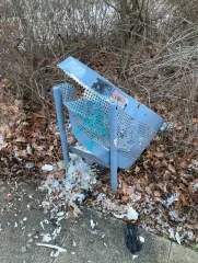 Papierkorbreparatur infolge der Silvesternacht