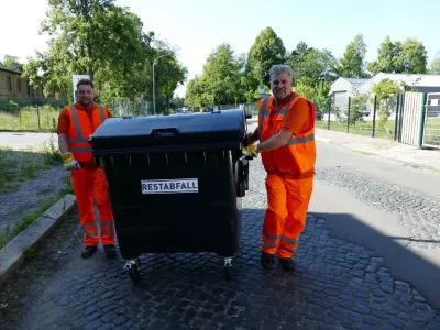 Die Abfallentsorgung verschiebt sich: Tag der Deutschen Einheit