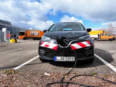 Stadtreinigung schließt Umstellung der Pkw-Flotte auf Elektroantrieb ab