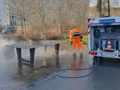 Brandrückstände auf Spielplatz
