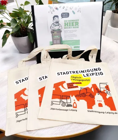 Wir tauschen Plastiktüten gegen Baumwollbeutel